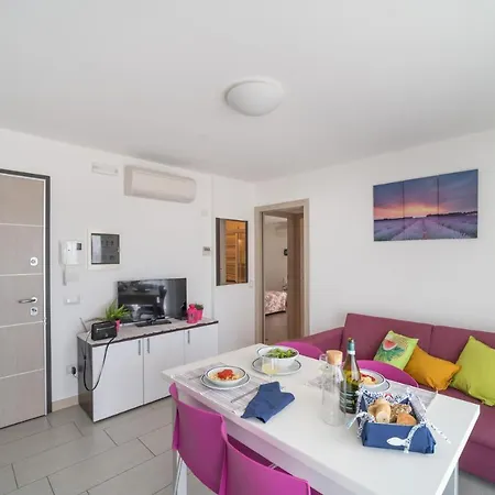 Residenza Monica Λινιάνο Σαμπιαντόρο