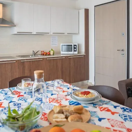 Residenza Monica Λινιάνο Σαμπιαντόρο