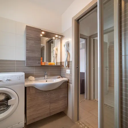 Residenza Monica Λινιάνο Σαμπιαντόρο