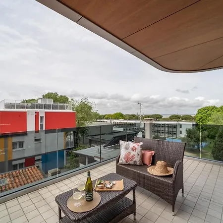 Residenza Monica 利尼亚诺萨比亚多罗