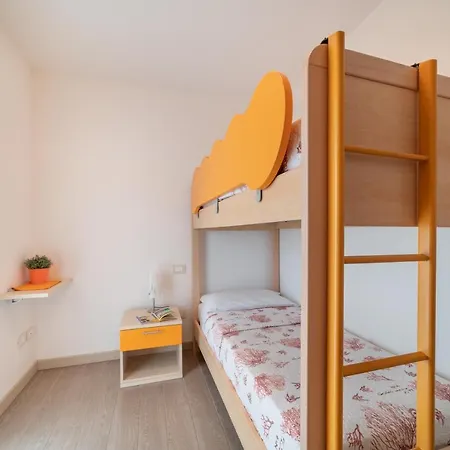 Residenza Monica * ליגננו סביאדורו